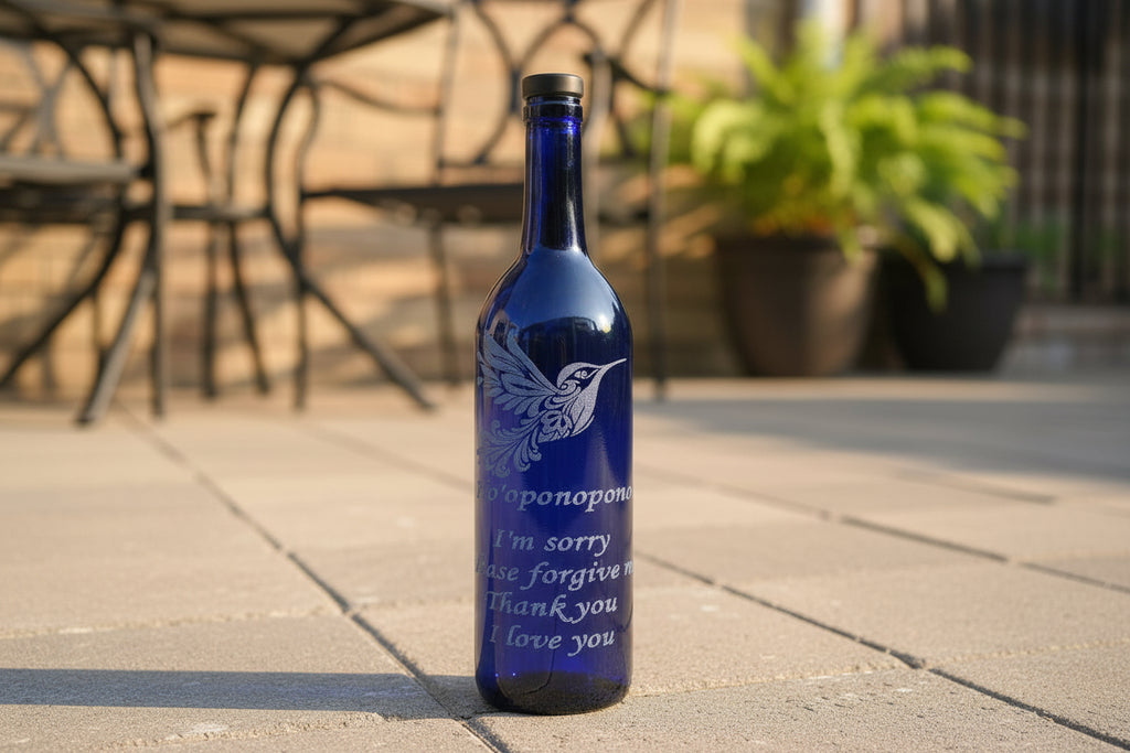 Ho’oponopono Engraved Glass Bottle - Hummingbird